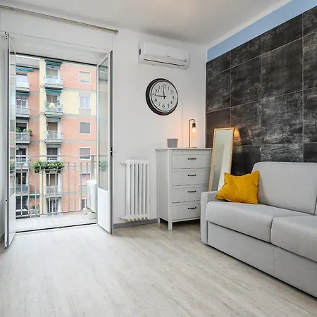 Apartment Insubria 8-3sx - Monolocale Cool *